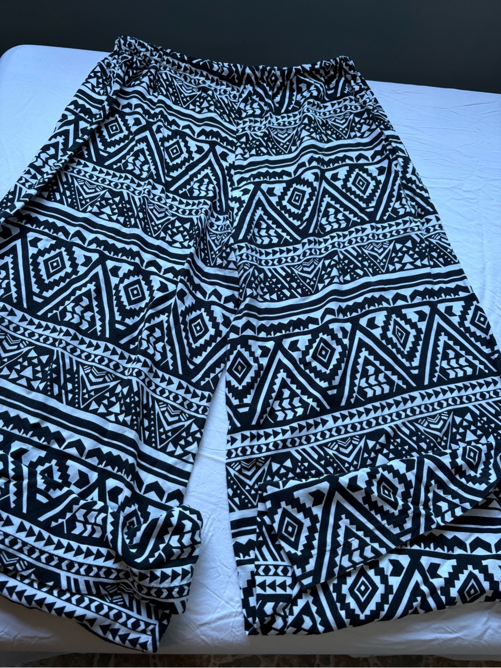 Ardene Black and White Wide Leg Pants with Geometric Print